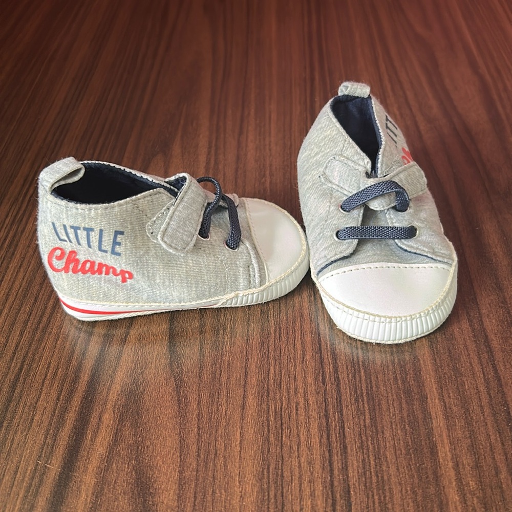 (3 for $10) 0-3 Month Baby Child of Mine Soft Sole Shoes